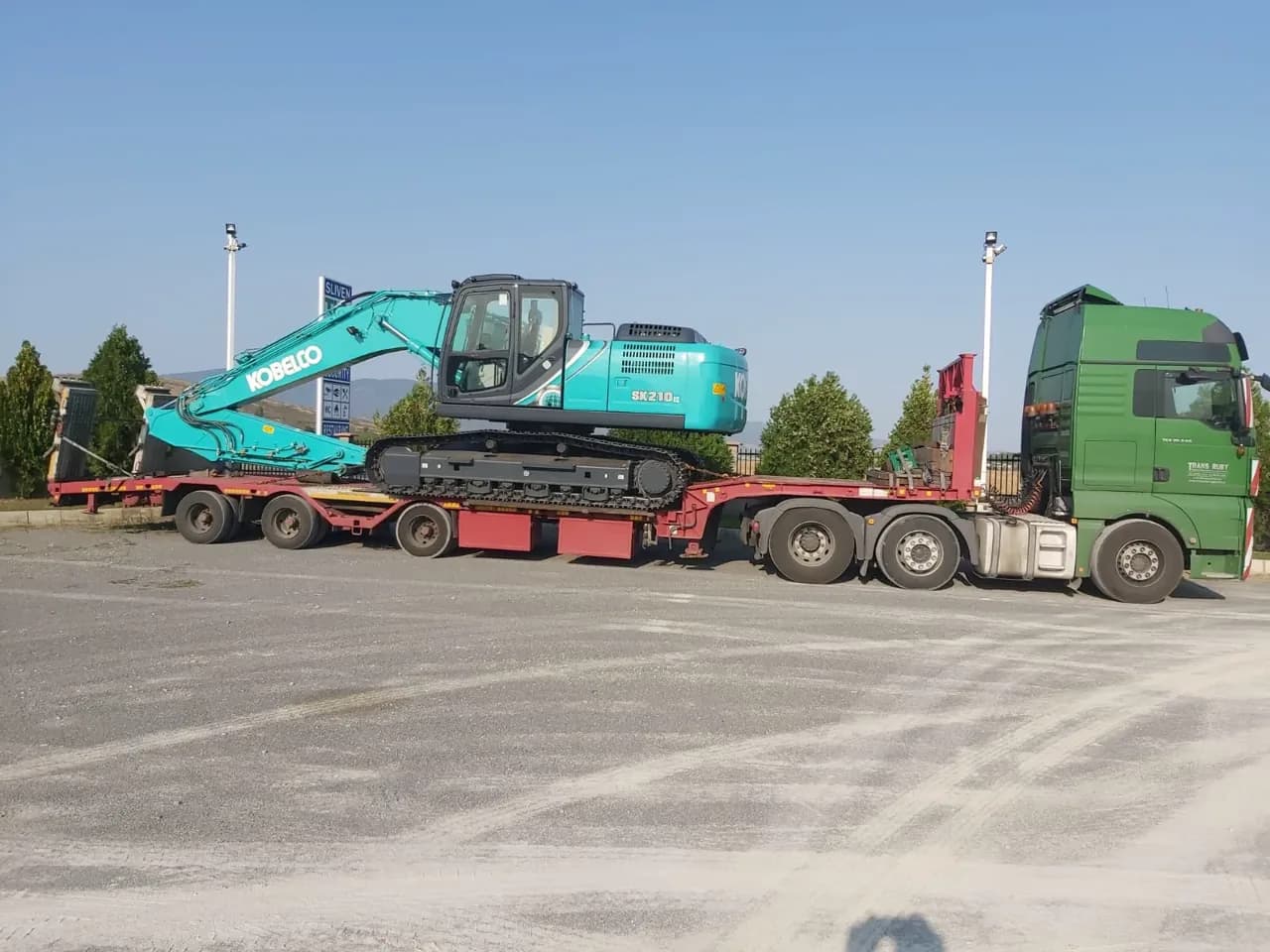 Semi Low Bed 3 Axles